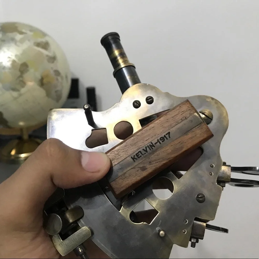 Sextant, it’s antique item, old look - Picture 9 of 9
